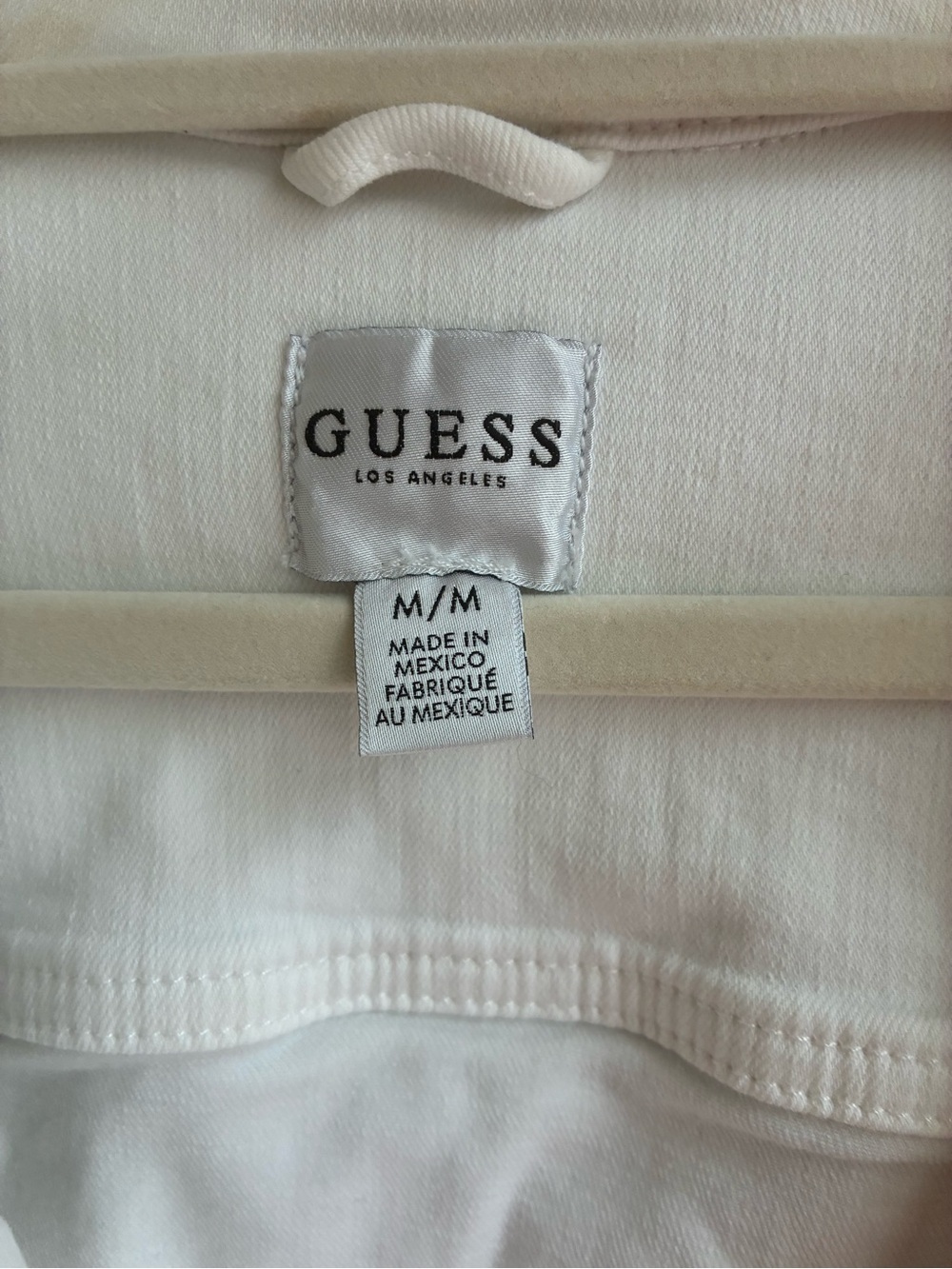GUESS womens Essential Sexy Trucker Denim Jacket - Picture 4 of 9